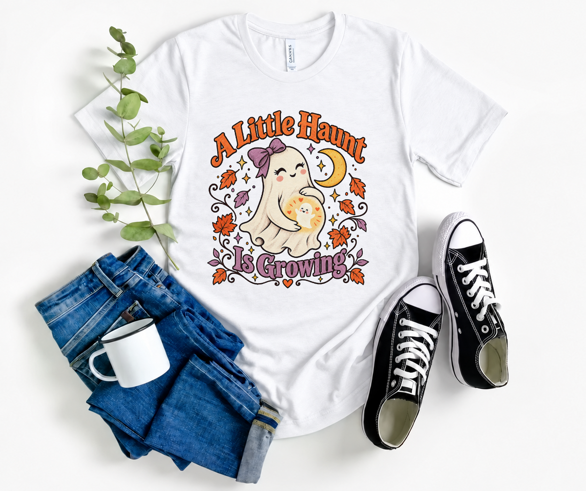 A Little Haunt Is Growing – Cute Halloween Maternity Pregnancy Announcement Shirt